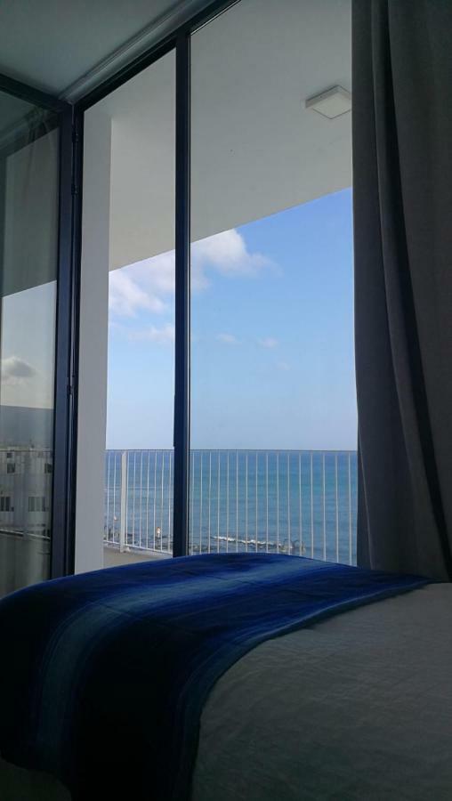 Appartamento Salema Punta Mujeres Esterno foto